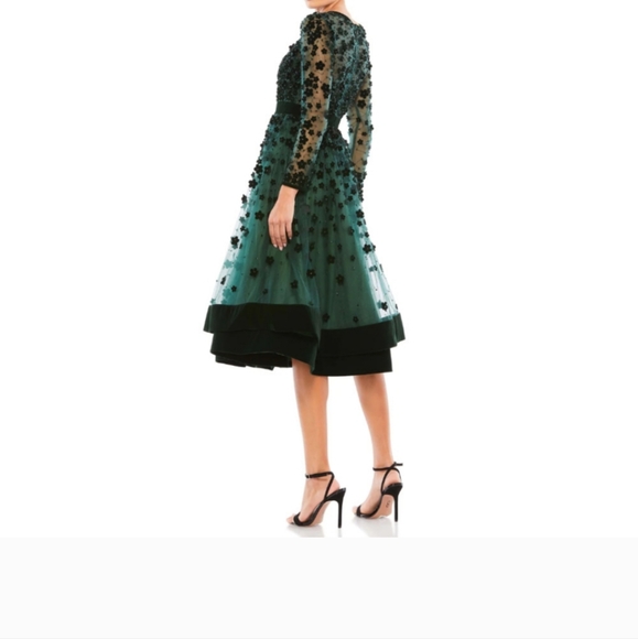 Beautiful and alegant mother of bride - Picture 11 of 12